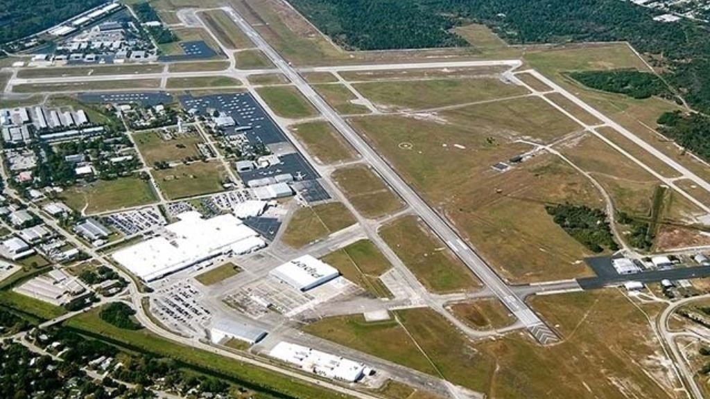 Breeze Airways Vero Beach Regional Airport – VRB Terminal