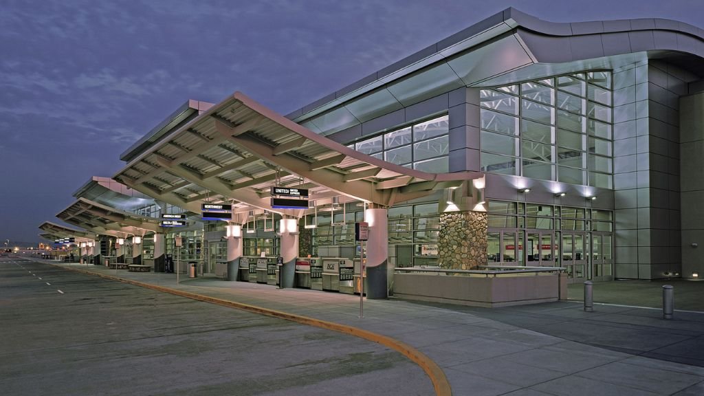 Spirit Airlines Boise Airport – BOI Terminal