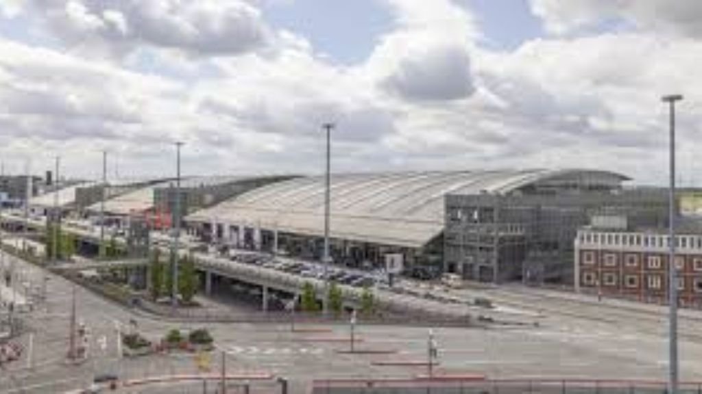 Wizz Air Hamburg Airport – HAM Terminal