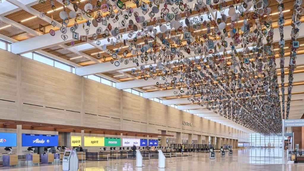 Icelandair Kansas City International Airport – MCI Terminal
