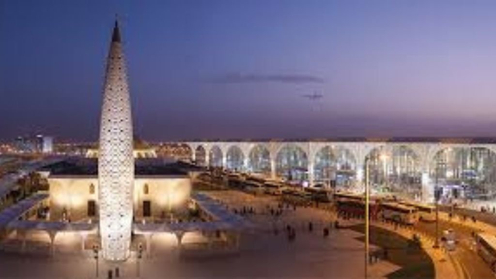 Wizz Air Prince Mohammed Bin Abdulaziz International Airport – MED Terminal