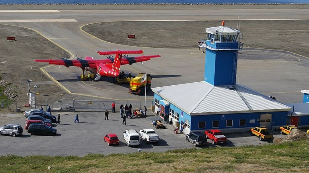 Air Greenland Sisimiut Airport – JHS Terminal