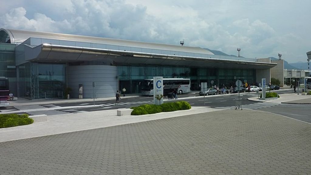 Iberia Airlines Bilbao Airport – BIO Terminal