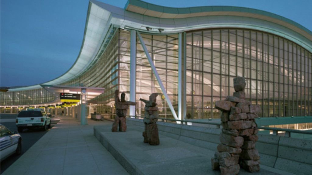 Contour Airlines Toronto Pearson International Airport – YYZ Terminal