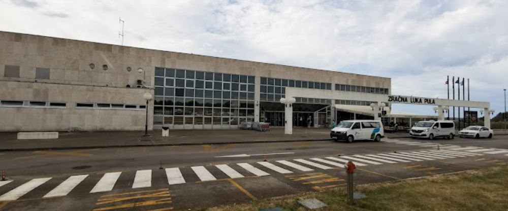 Scandinavian Airlines PUY Terminal – Pula Airport