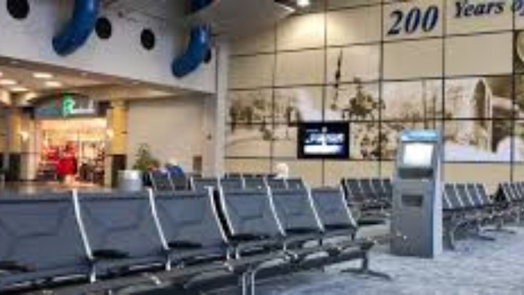 Silver Airways Huntsville International Airport – HSV Terminal
