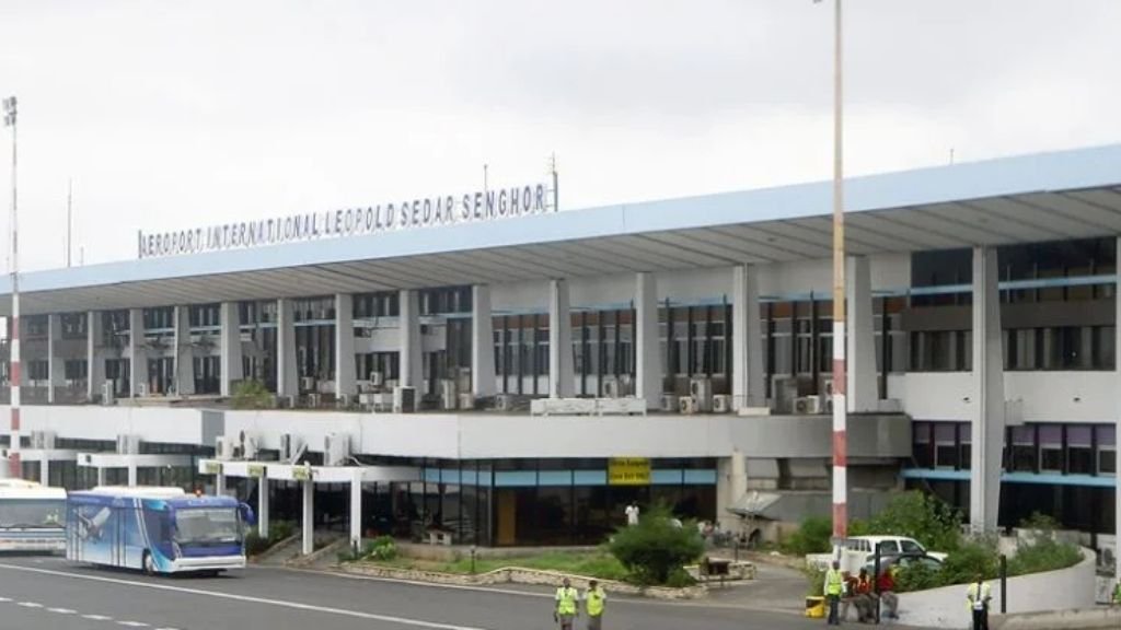 Tunisair Leopold Sedar-Senghor International Airport – DKR Terminal