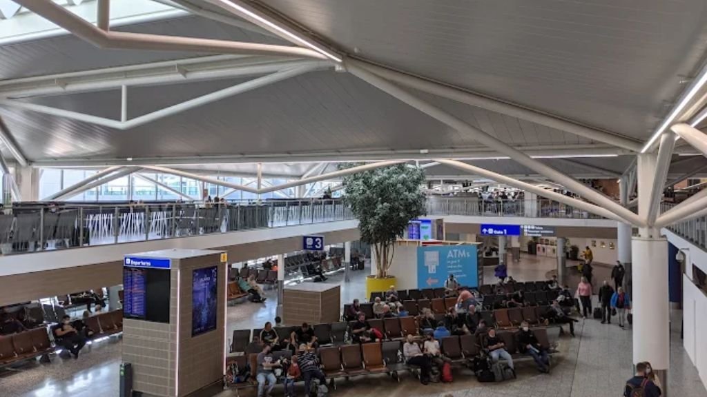 SunExpress BRS Terminal – Bristol Airport