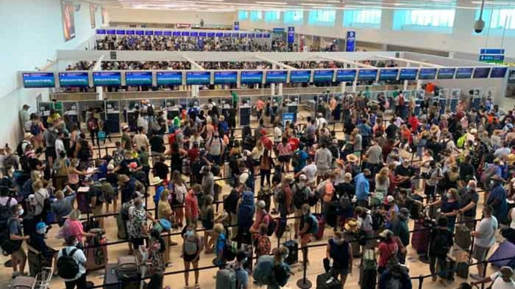 Magnicharters CUN Terminal – Cancun International Airport