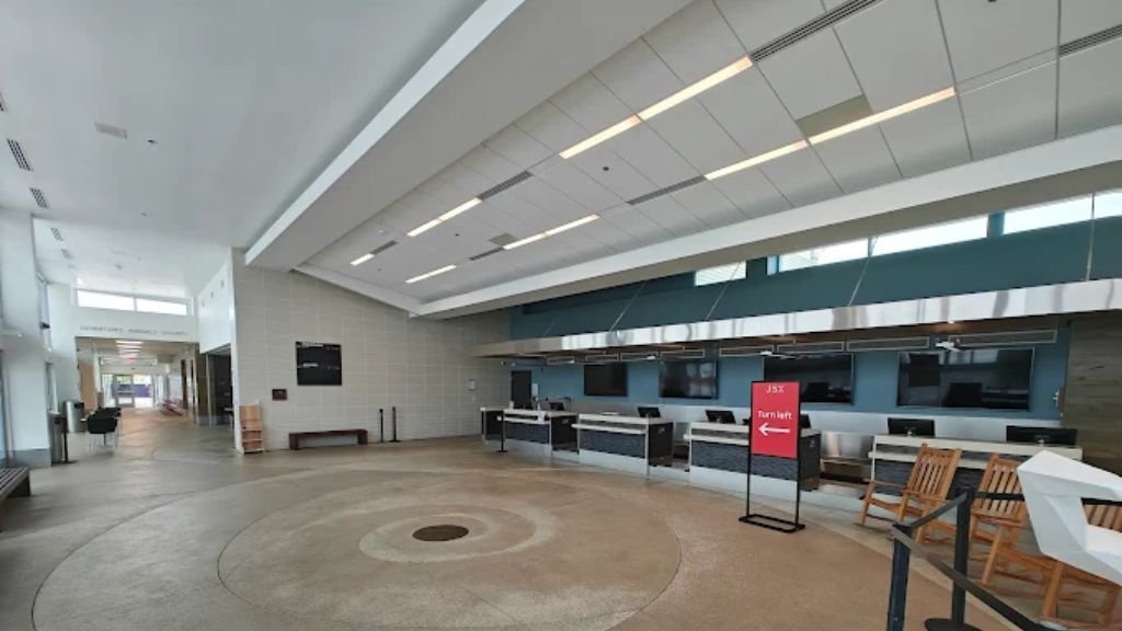 JSX Airlines CLD Terminal – McClellan-Palomar Airport